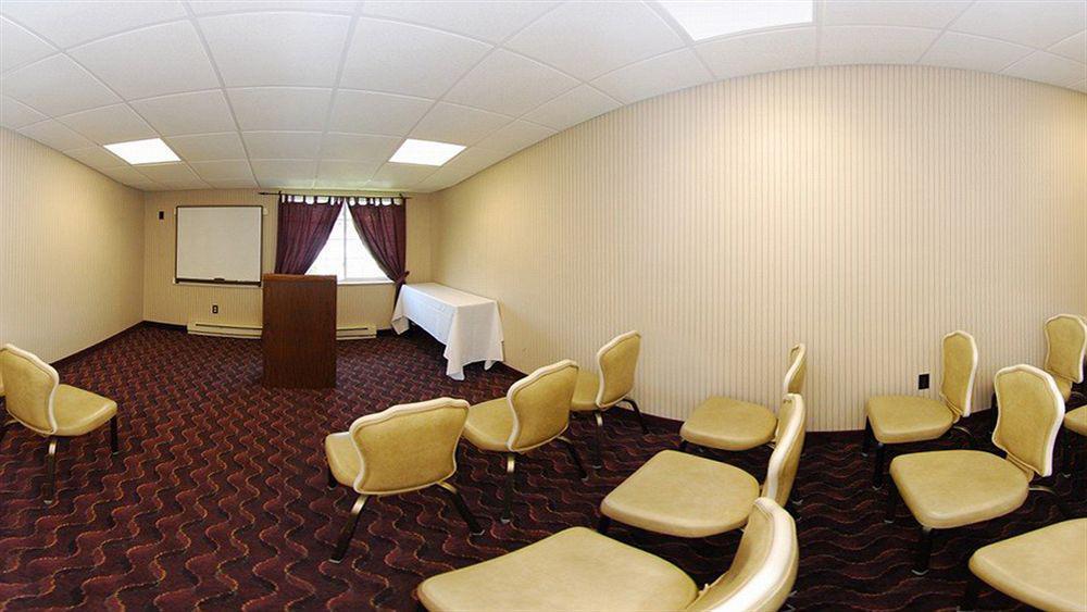 Quality Inn & Conference Center Maple Shade Exterior foto